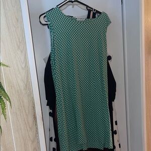 New York & Company Green and White Patterned Dress